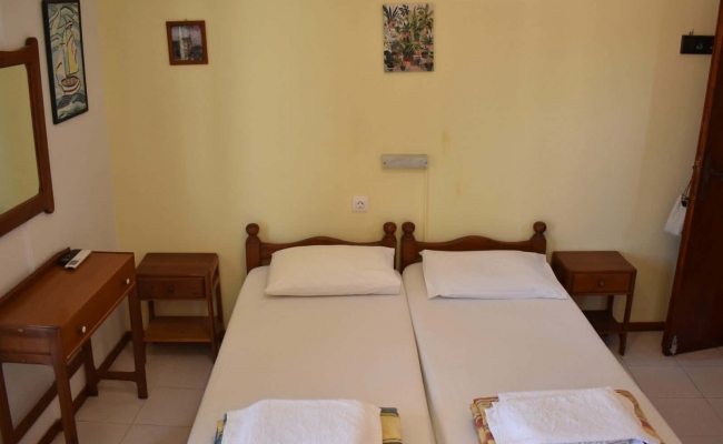 manto-rooms1
