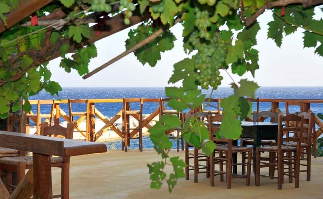 sto-gialo-kanei-fourtouna12