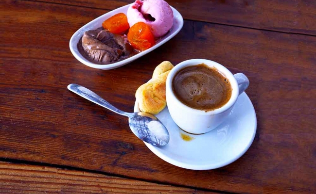 sto-gialo-kanei-fourtouna19