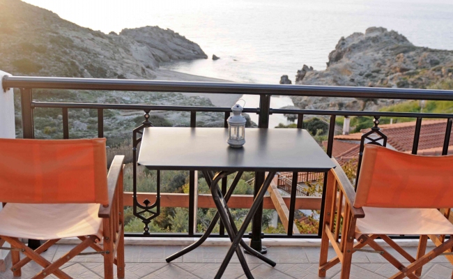 eutichia-studios-ikaria-verandaview001